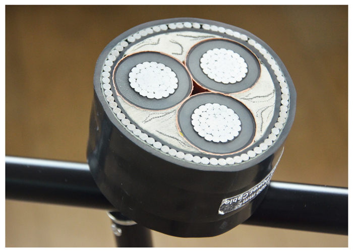 3.8/6.6kV Aluminium XLPE AWA/SWA Armoured LSZH MV Cable BS 7835